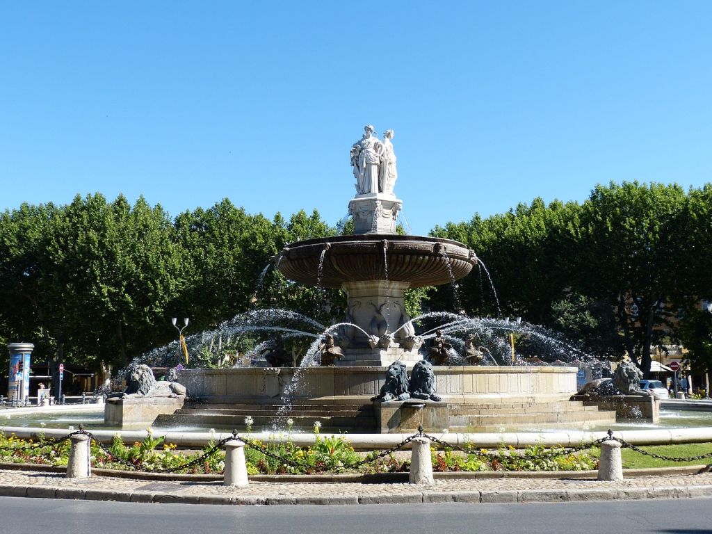 Aix-en-Provence Rotunde szökőkút